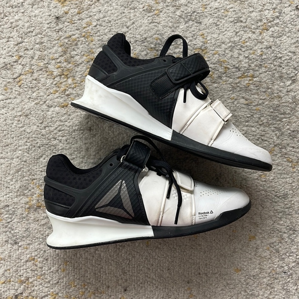 Reebok lifting shoes